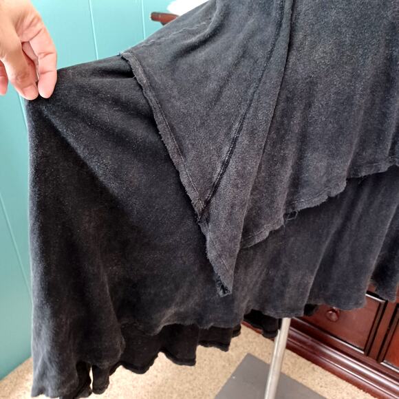 Free People Women’s Asymmetrical Black Soft and Comfy Dress Size Large - Picture 4 of 9